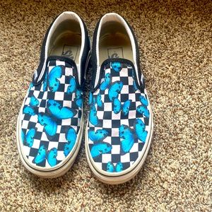 Blue butterfly vans size 6.0 in mens and 7.5 in womens